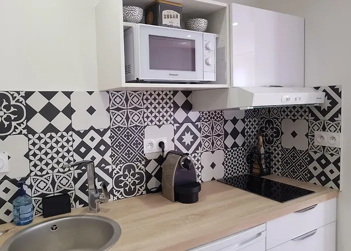 U Studiu 7 Rue Notre Dame * Bastia (Corsica)